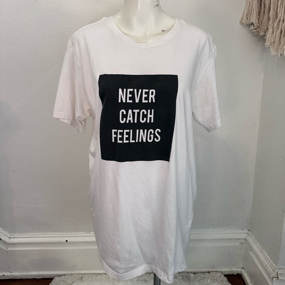 Forever 21 Black and White Short Sleeve Tees